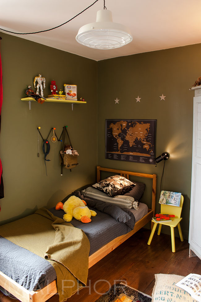Boy's bedroom